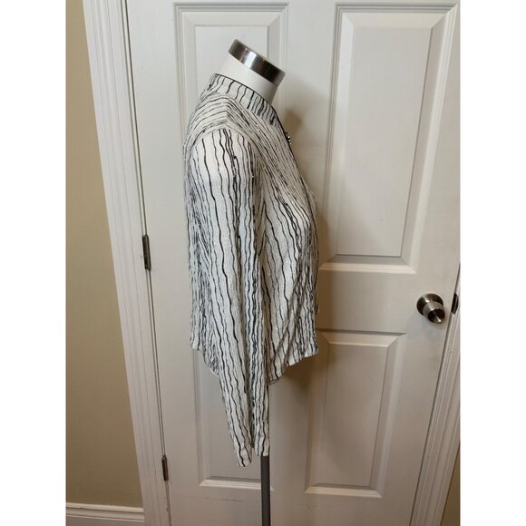 Alex Evenings White W/ Black Wavy & Silver Glitter Striped Jacket, Size 14 - Picture 2 of 5